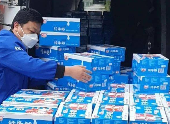 华西低温奶配送产品 门店图片