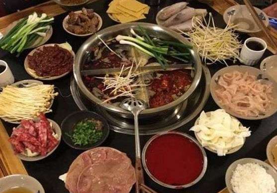 阿蛙王子老火锅产品 门店图片