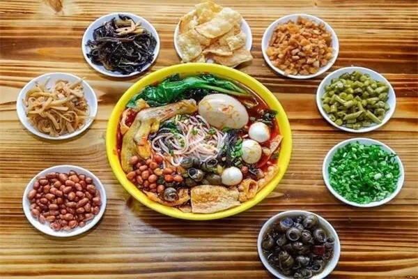 诛螺季螺蛳粉产品 门店图片