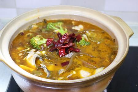 胡记酸菜小鱼