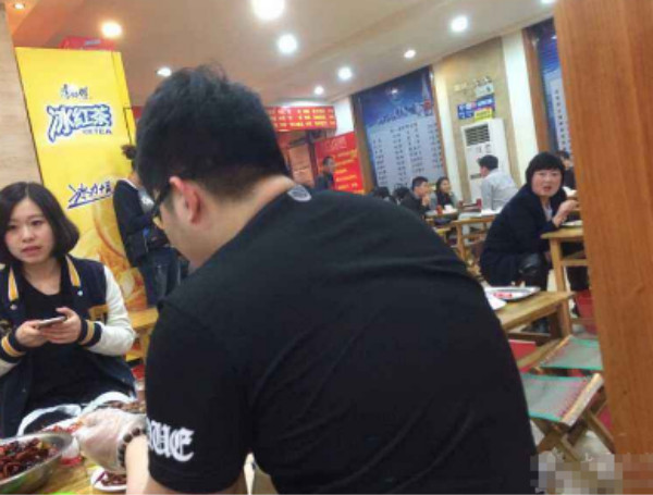 刘一龙虾