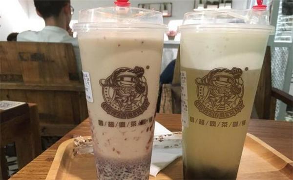 莓超疯茶咖铺投资要多少钱？小本投资赚钱多