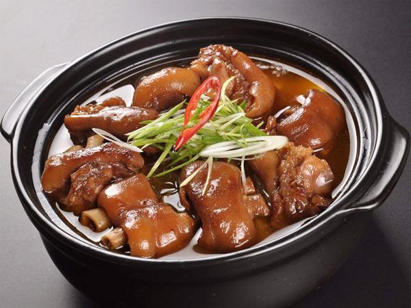 宋一轩黄焖鸡米饭