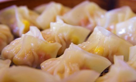 光头佬联圣水晶饺