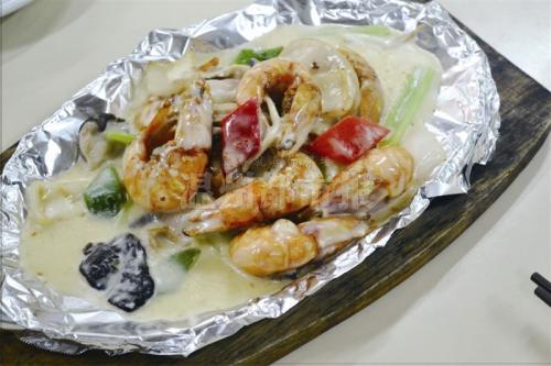 龙门铁板海鲜炒饭