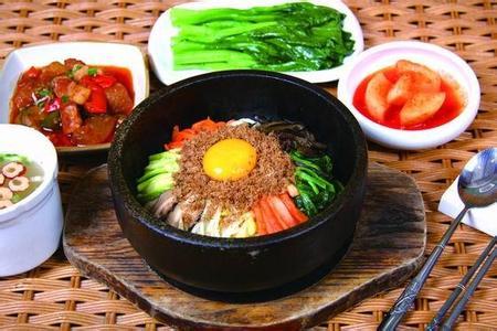 食有石趣石锅拌饭