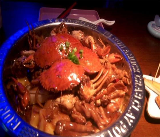 蛮横肉蟹煲