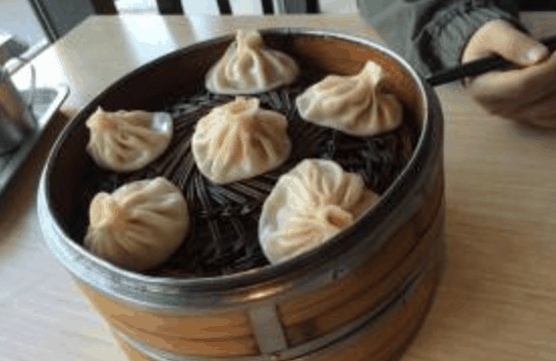 鸿禧汤包