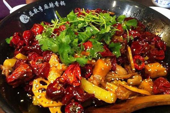 恭敬李麻辣香锅加盟