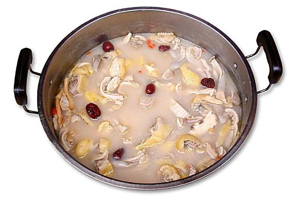 多一味鸡煲