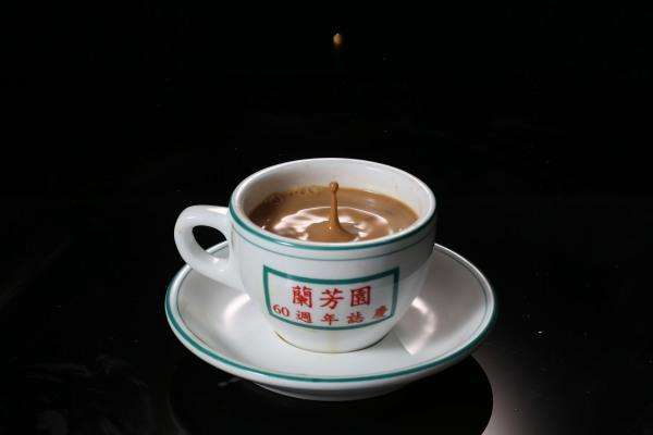 兰芳园丝袜奶茶