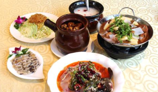 梁记粥铺加盟