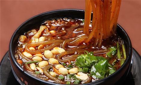 八哥酸辣粉