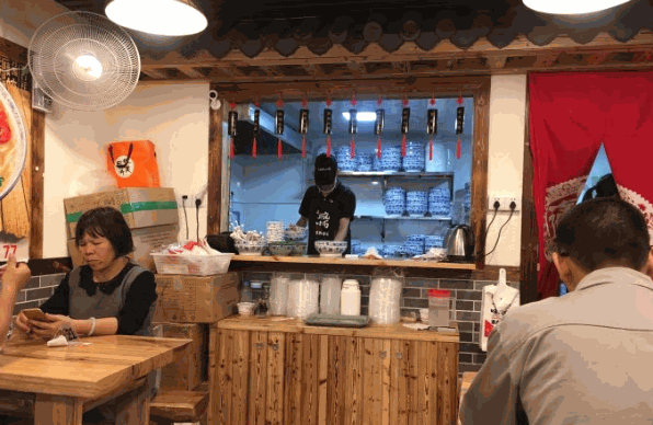 常榆大碗小面加盟店