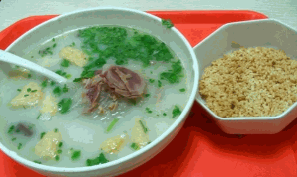 鸭得堡鸭血粉丝