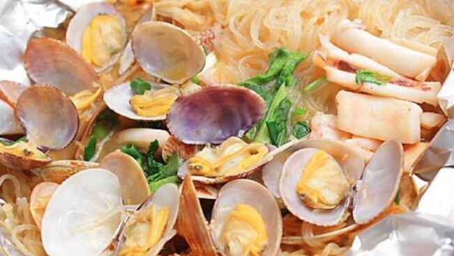 锡纸花甲米线