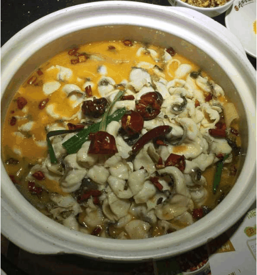 周渝食惦酸菜鱼