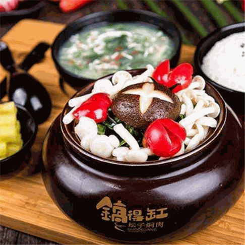 锅得缸坛子焖肉