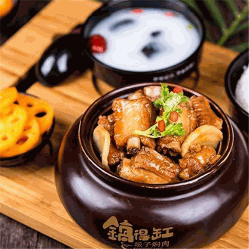 锅得缸坛子焖肉
