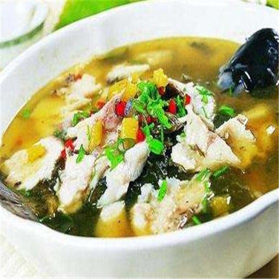 鱼排队酸菜小鱼