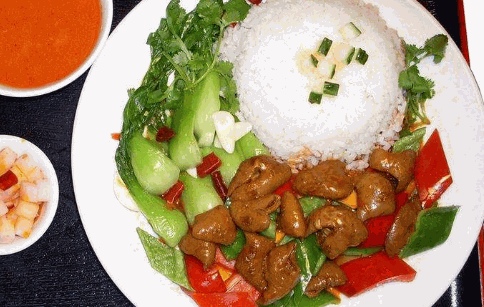 鲜鲜肥肠饭