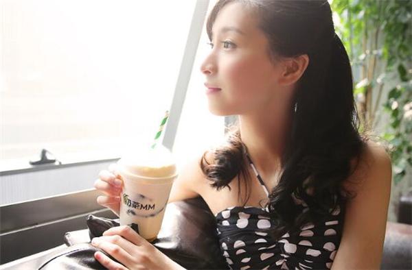 奶茶mm