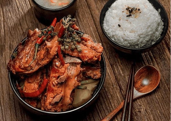 盛骨记辣骨饭