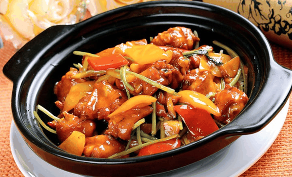 吉祥三煲煲仔饭
