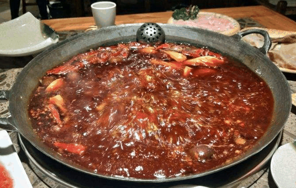 椒典老火锅