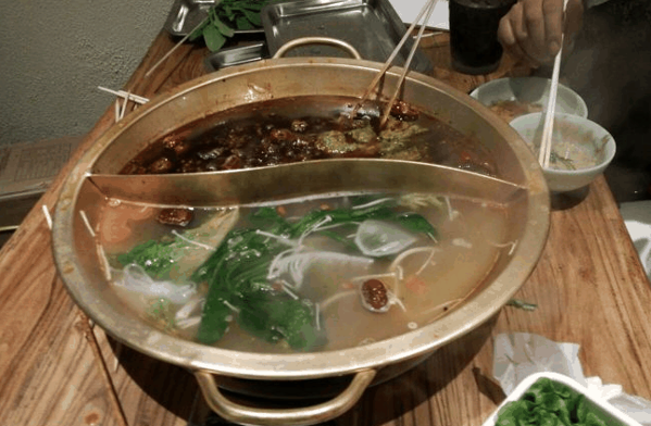 汤炮串串香火锅