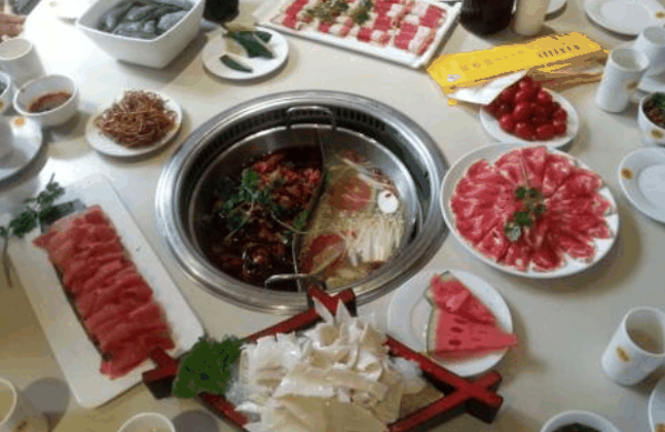渝香隆火锅