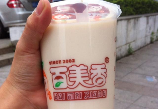 百美香奶茶店