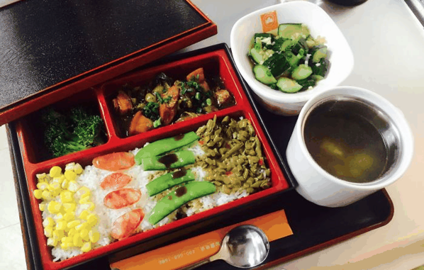 乐优谷台湾速食便当