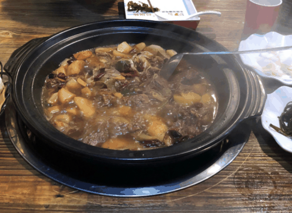 红牛坊牛排牛尾锅