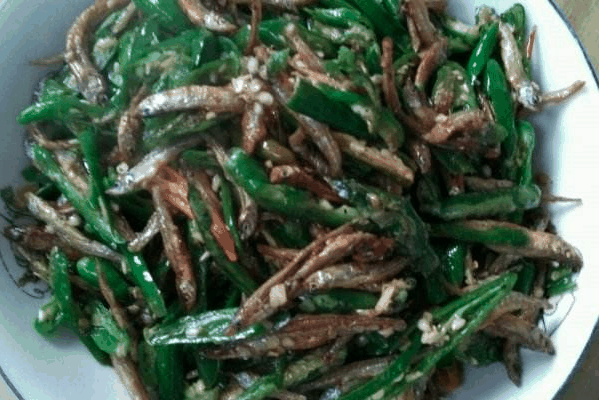 椒小鱼