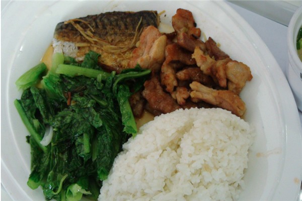 比优福板烧鱼饭