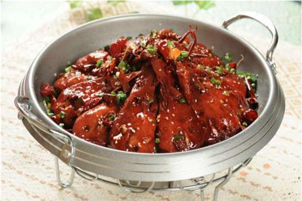 御品渝香干锅鸭头