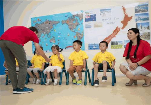 欢乐堡英语培训学校