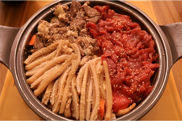 神火源石板烤肉