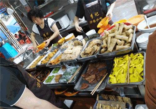 李记沙县小吃