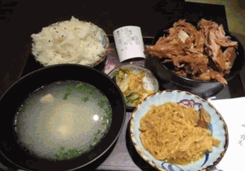 犟骨头排骨饭