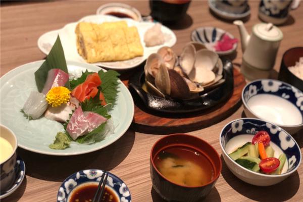 小山日本料理