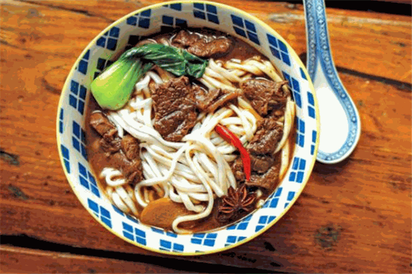 蔡甸新农牛肉面