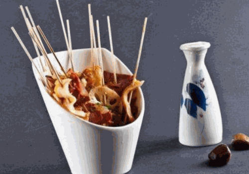 红旗串串