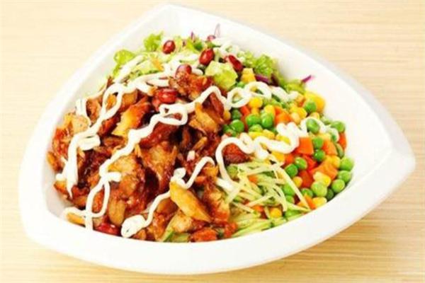 卉小卉烤肉拌饭