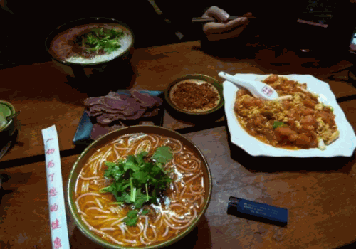 张飞牛肉面