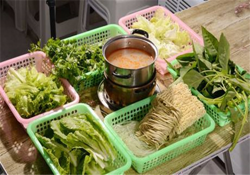 10元自助小火锅