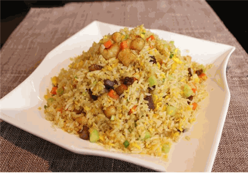 萌叔的炒饭