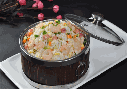 光头强秘制海鲜炒饭