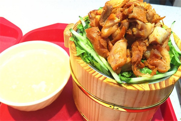 福哥烤肉饭加盟